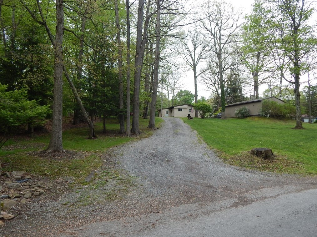 266 Pinehurst Rd, Butler PA exterior