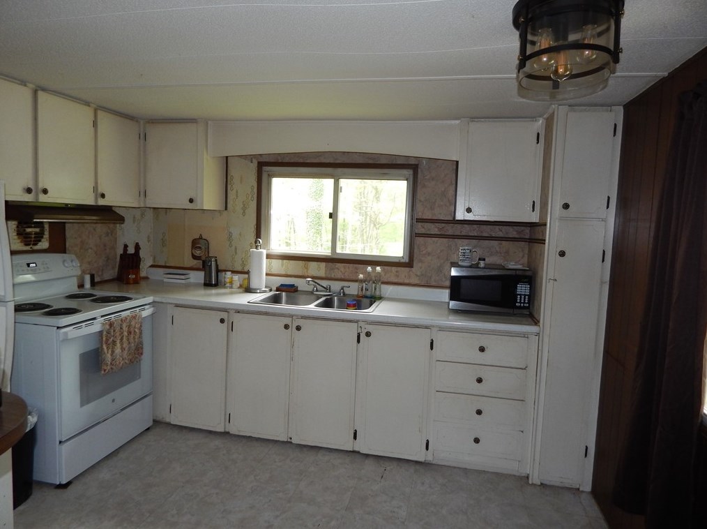 266 Pinehurst Rd, Butler PA exterior