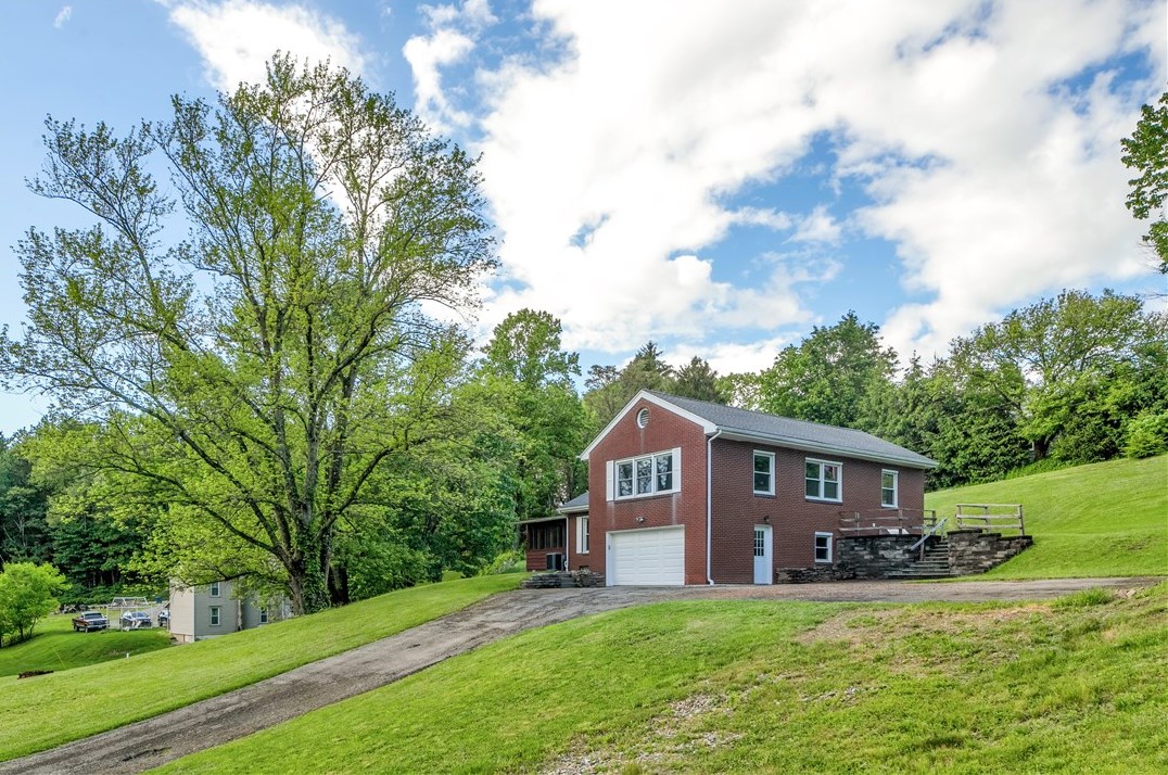 171 Frye Farm Rd, Greensburg, PA 15601