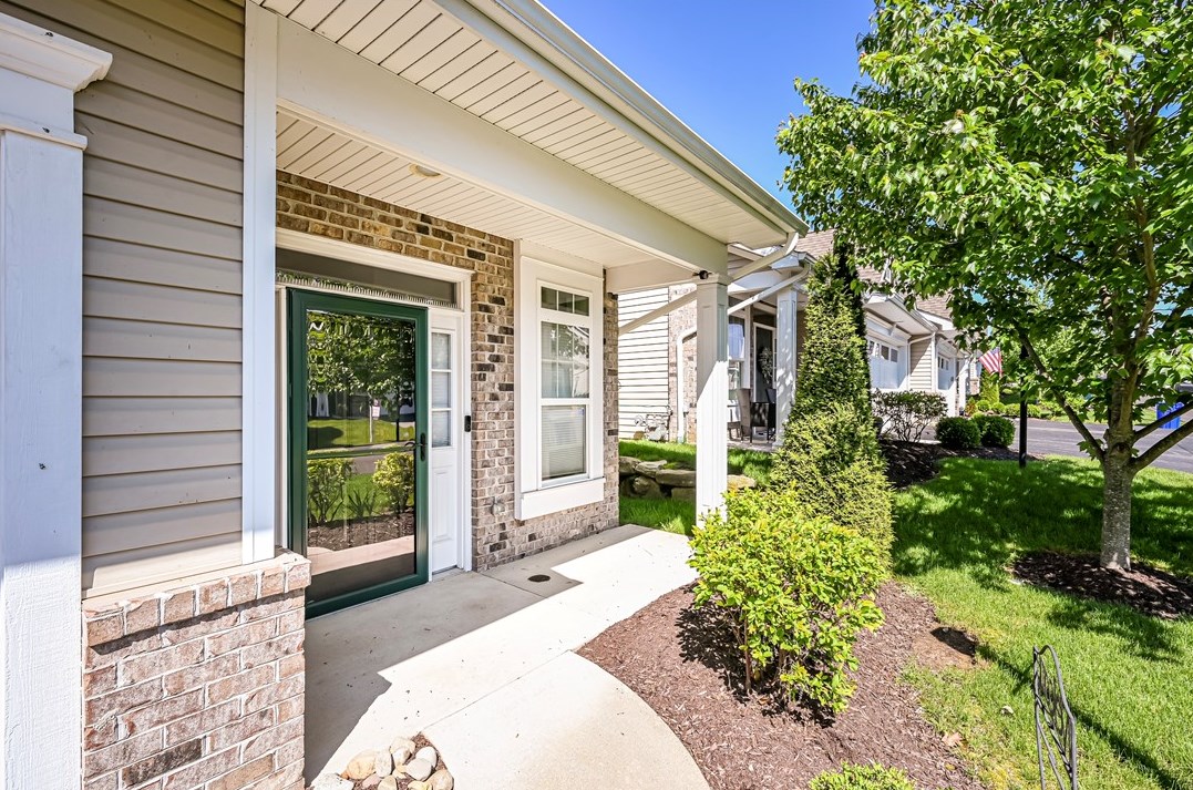 1124 Scepter Ln, Greensburg, PA 15601-9400