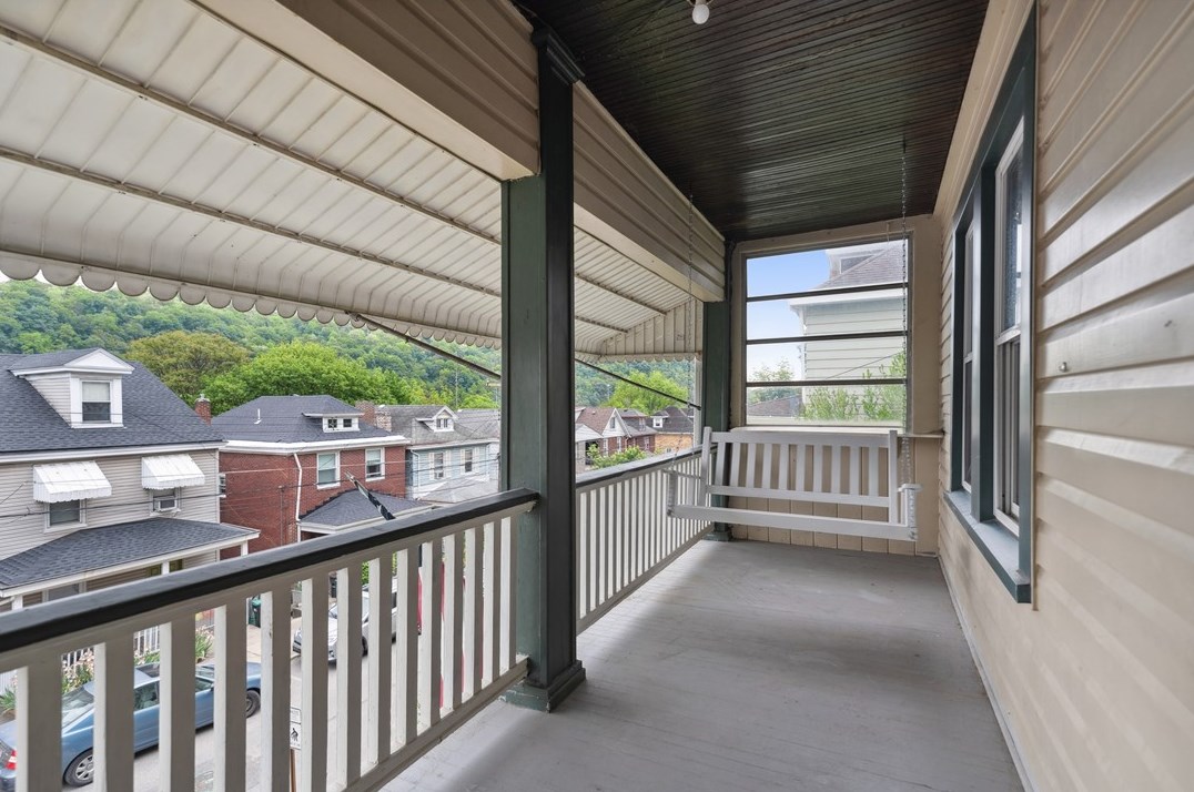 57 Maplewood St, Pittsburgh, PA 15223-1900