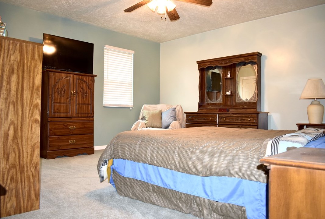 207 Pearl St, Pittsburgh PA 15224-1924 exterior