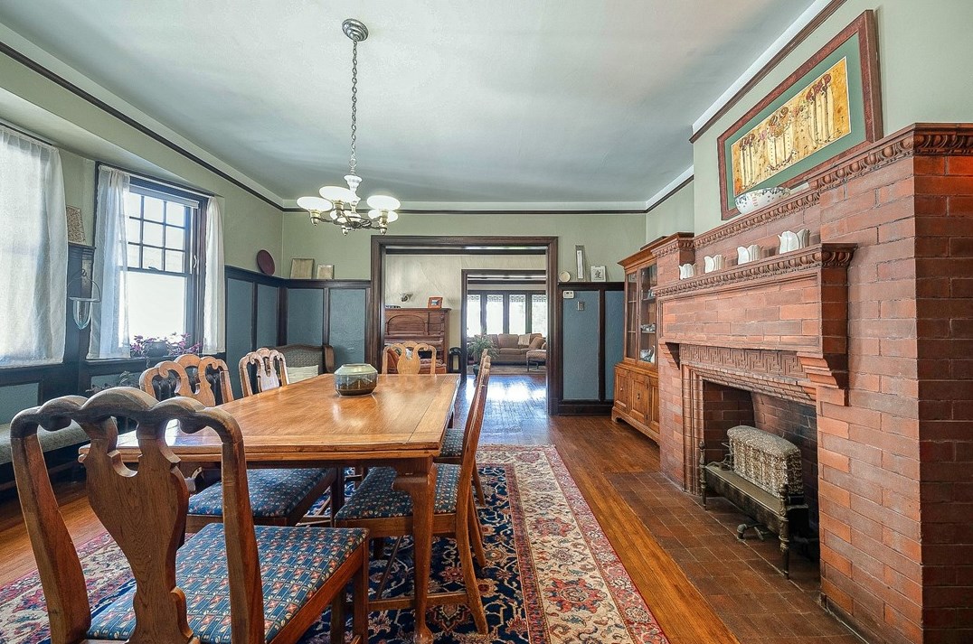 265 Lebanon Ave, Pittsburgh PA 15228-1322 exterior