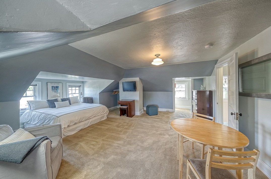 265 Lebanon Ave, Pittsburgh PA 15228-1322 exterior