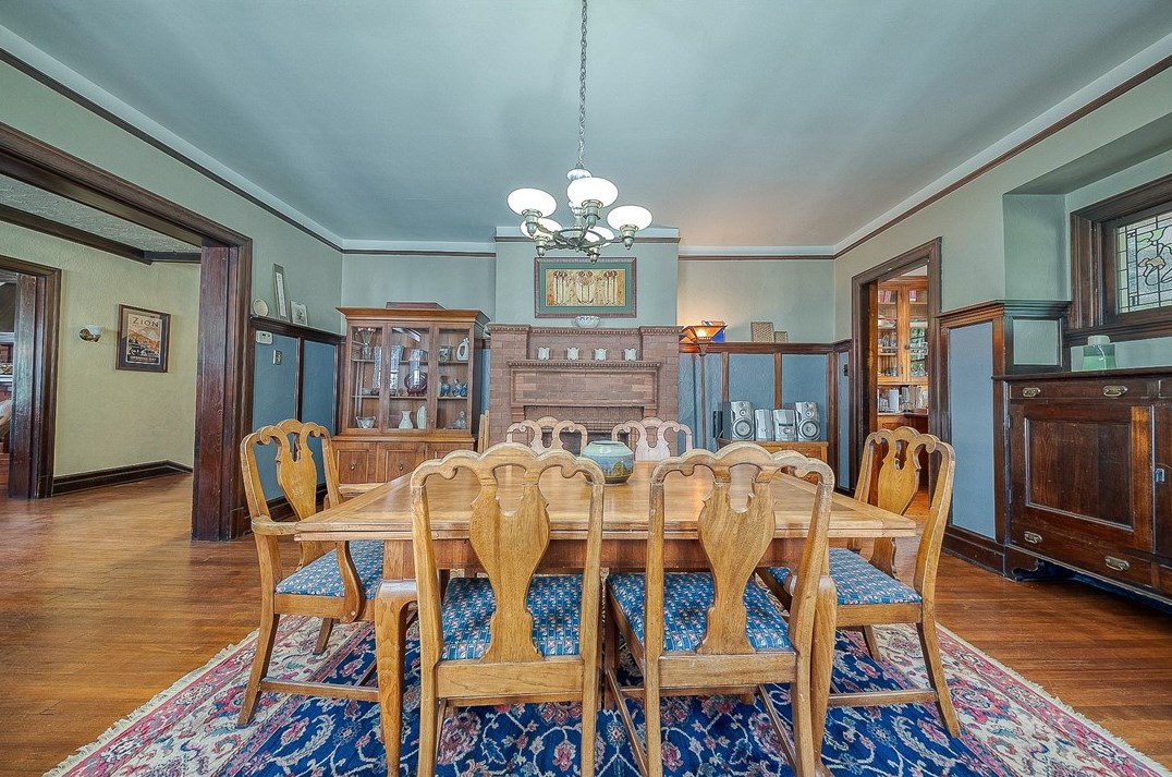 265 Lebanon Ave, Pittsburgh PA 15228-1322 exterior