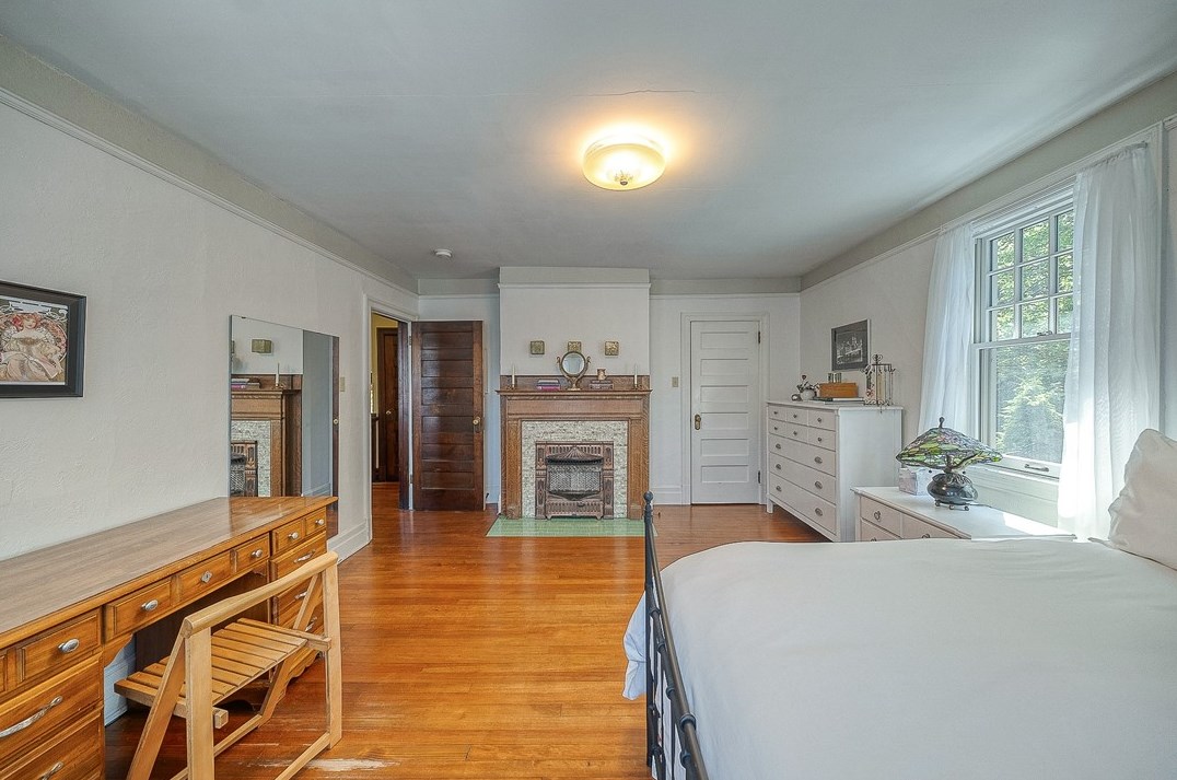 265 Lebanon Ave, Pittsburgh PA 15228-1322 exterior