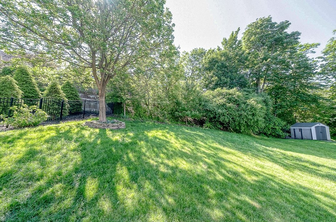 265 Lebanon Ave, Pittsburgh PA 15228-1322 exterior