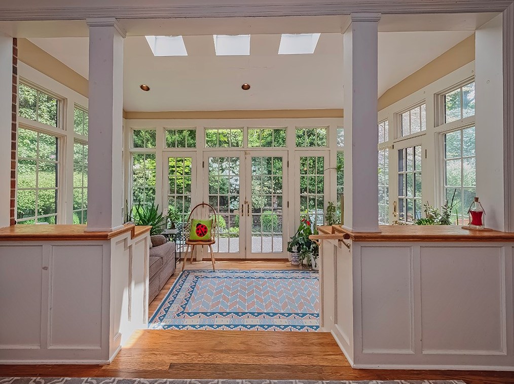 5421 Kipling Rd, Pittsburgh PA 15217-1038 exterior