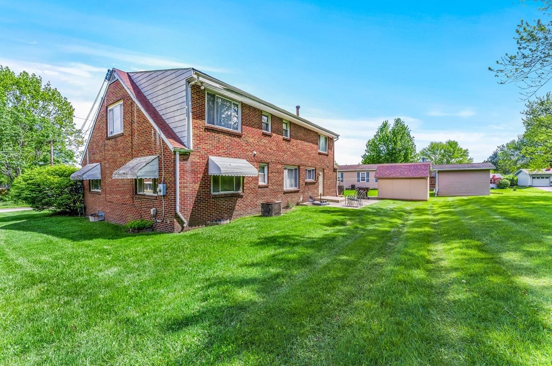 1350 George St, Hermitage, PA 16148