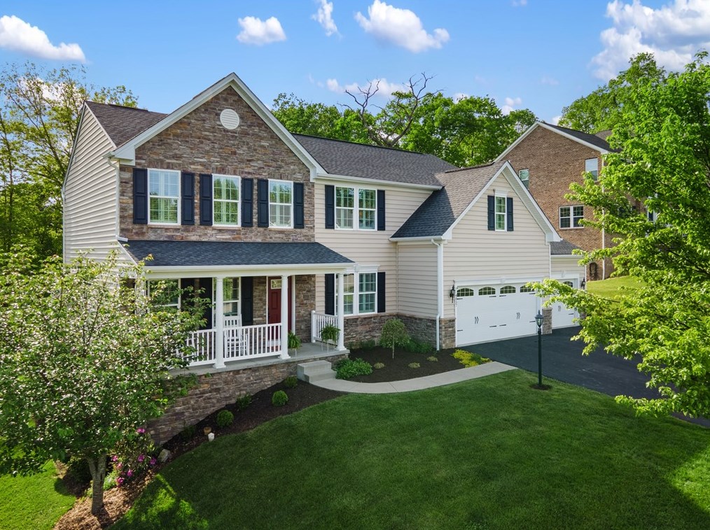 4057 Willow Creek Dr, Gibsonia, PA 15044-9792