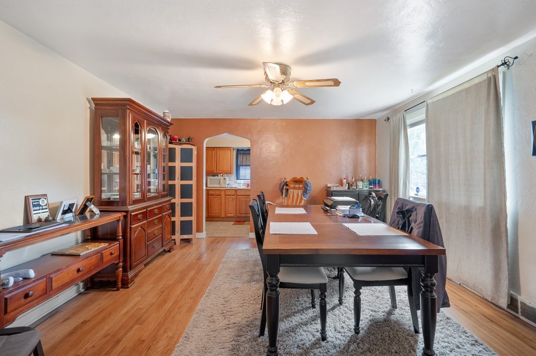 343 Boggs Ave, Pittsburgh PA  15211-2074 exterior