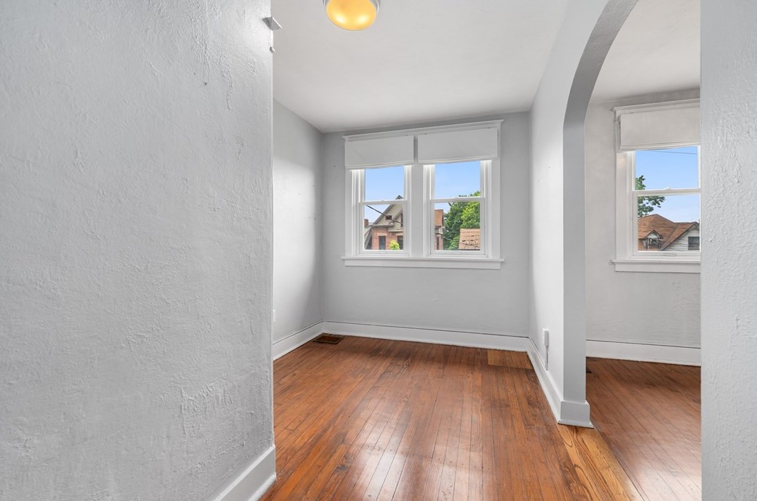 613 Kirtland St, Pittsburgh PA 15208-2826 exterior