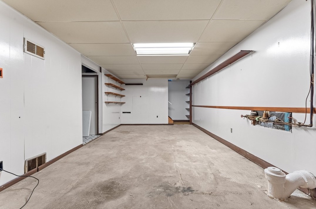 111 Jade Dr, Noblestown PA exterior