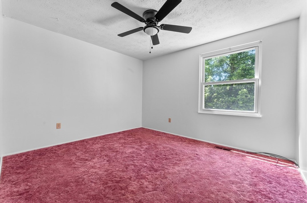 111 Jade Dr, Noblestown PA exterior