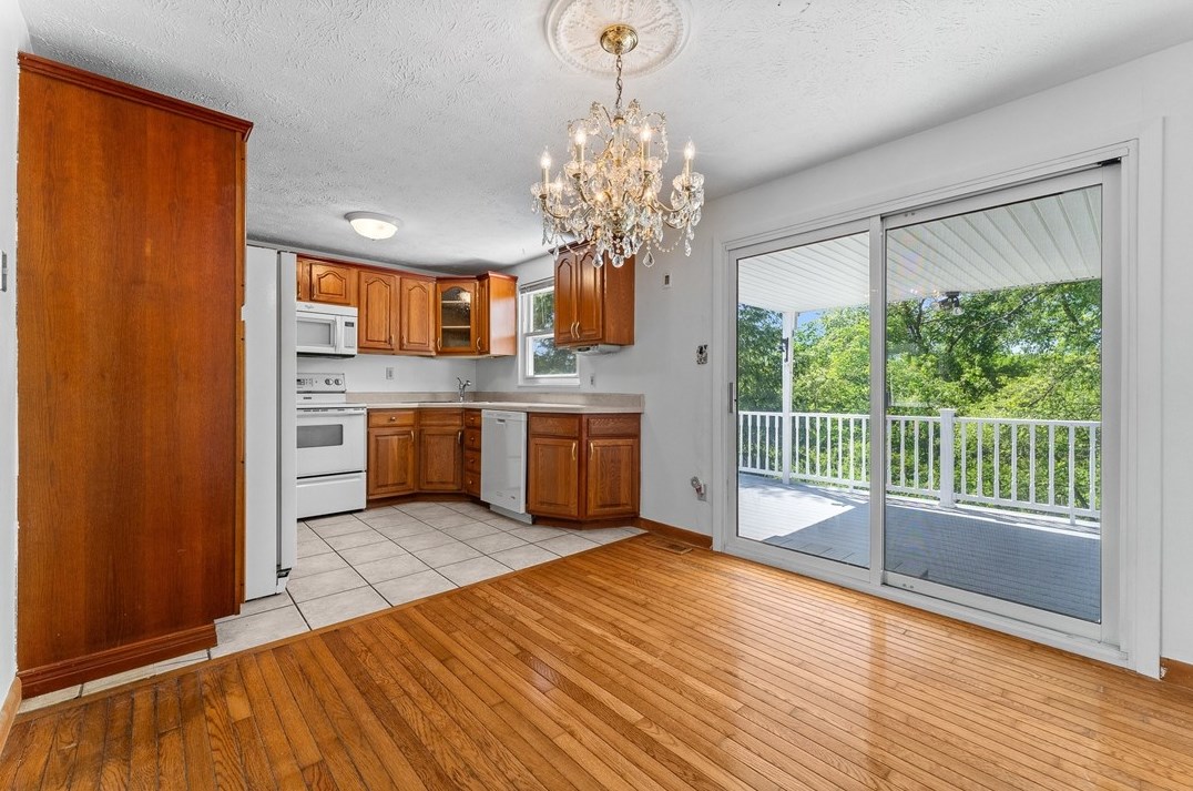 111 Jade Dr, Noblestown PA exterior