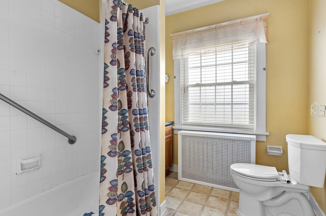 2859 Espy Ave, Pittsburgh PA 15216-2017 exterior