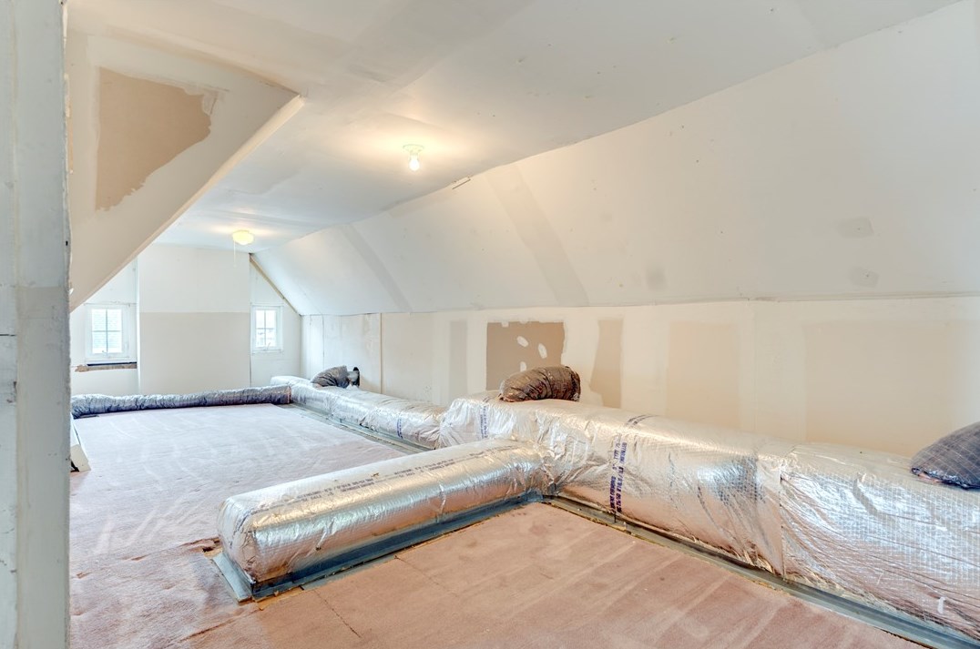 2859 Espy Ave, Pittsburgh PA 15216-2017 exterior