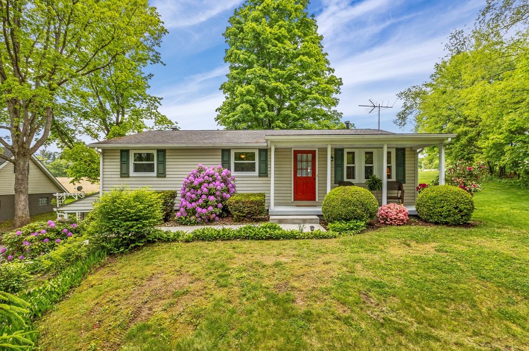 313 Frazier Rd, Saxonburg, PA 16056