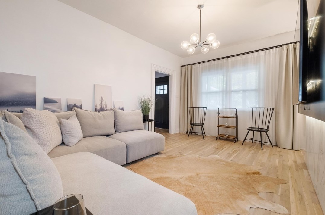 3906 Howley St, Pittsburgh PA 15224-1416 exterior