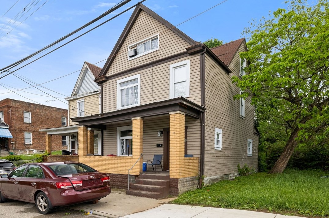 20 Curtin Ave, Pittsburgh, PA 15210-1302
