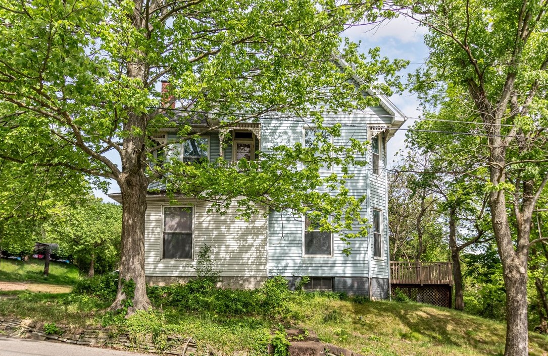 312 N Beaver St, New Castle, PA 16101