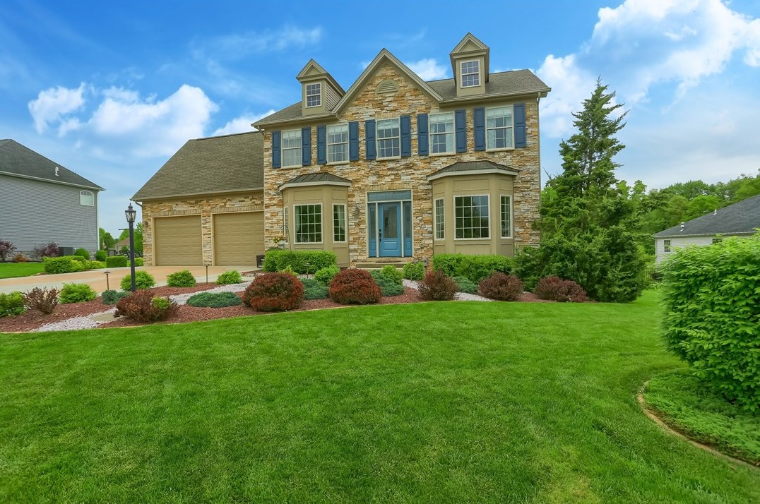 665 Violet Ct, Saxonburg, PA 16056-2539