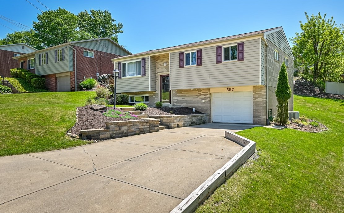 557 Jackson St, Pittsburgh, PA 15237