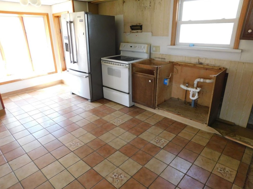 218 S Mercer St, Linesville, PA 16424