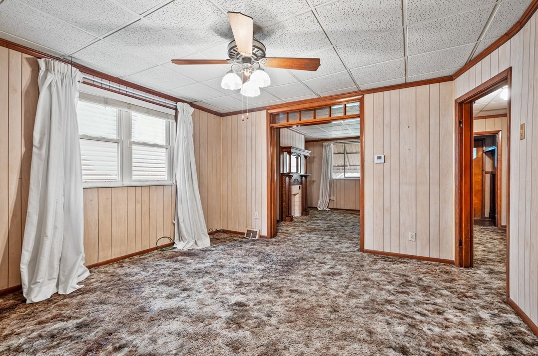 802 10th Ave, Whitaker PA  15120-1925 exterior