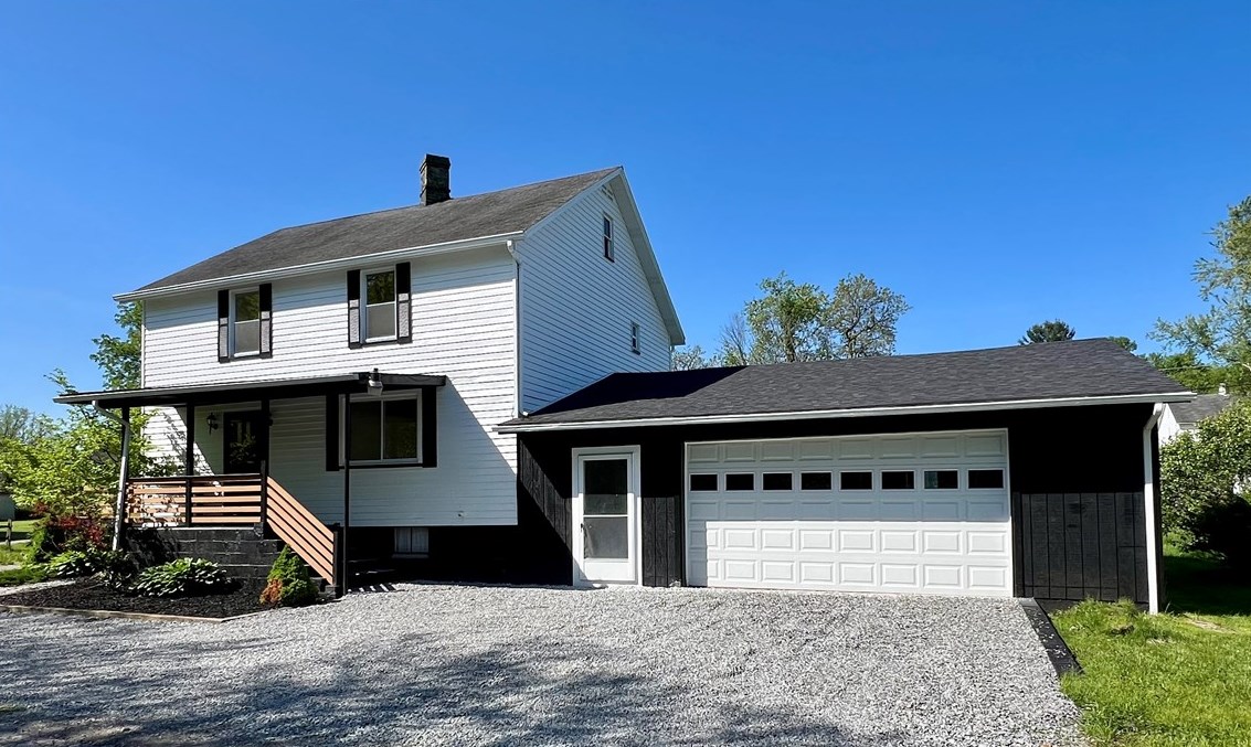114 Ridge Blvd, Connellsville, PA 15425