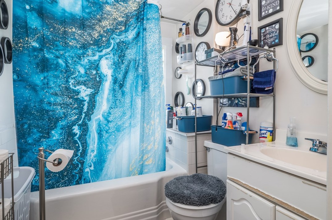 695 Main St, Washington PA 15301-3914 exterior