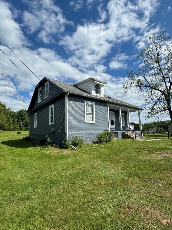 214 Dewitt Ave, South Connellsville, PA 15425