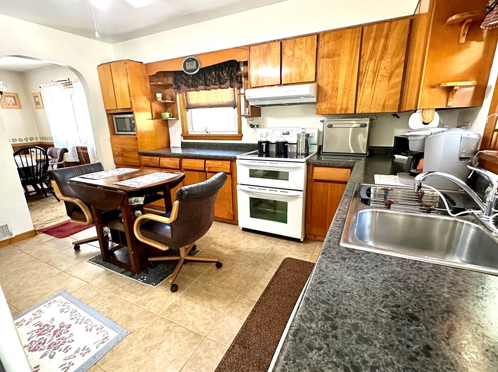 437 Pine Hill Rd, Kittanning, PA 16201-4433