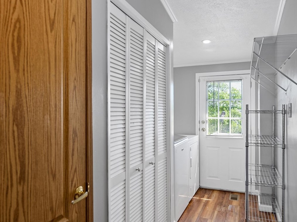 2711 Front St, Monaca PA 15061-1222 exterior