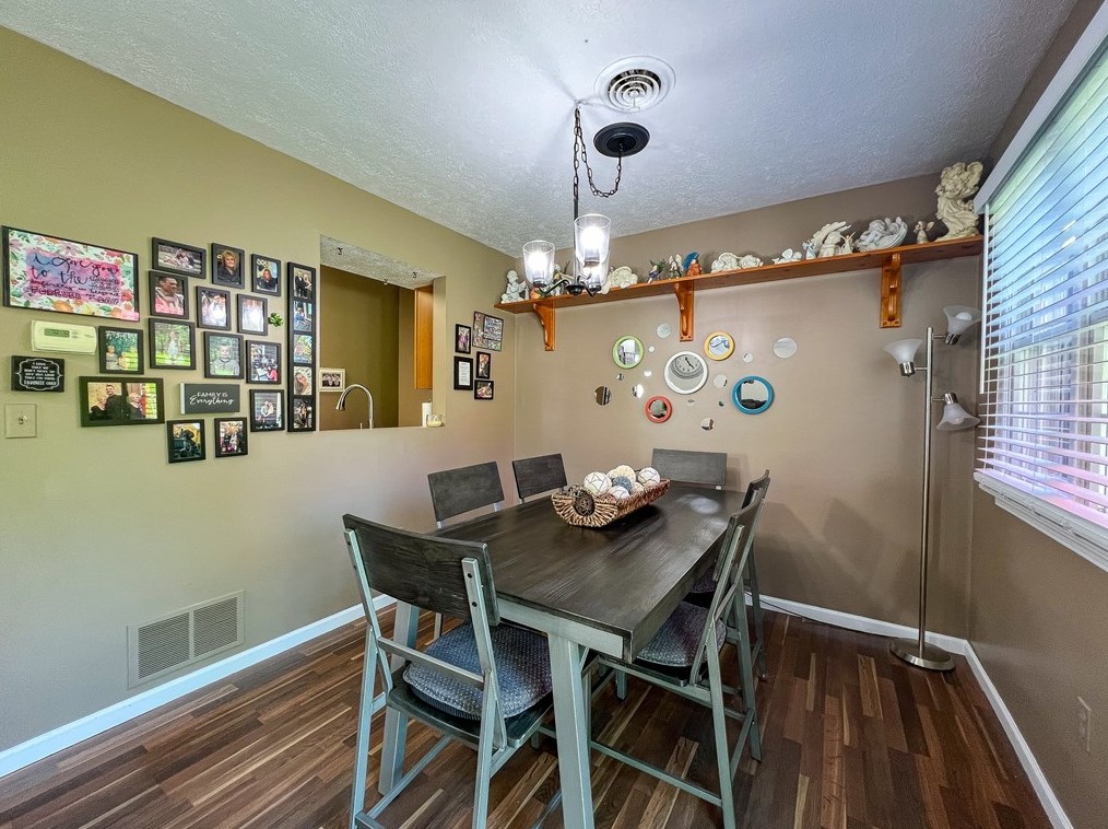 107 Stoneridge Blvd, Butler PA 16001-6691 exterior