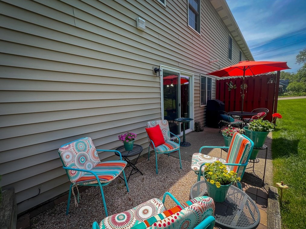 107 Stoneridge Blvd, Butler PA 16001-6691 exterior