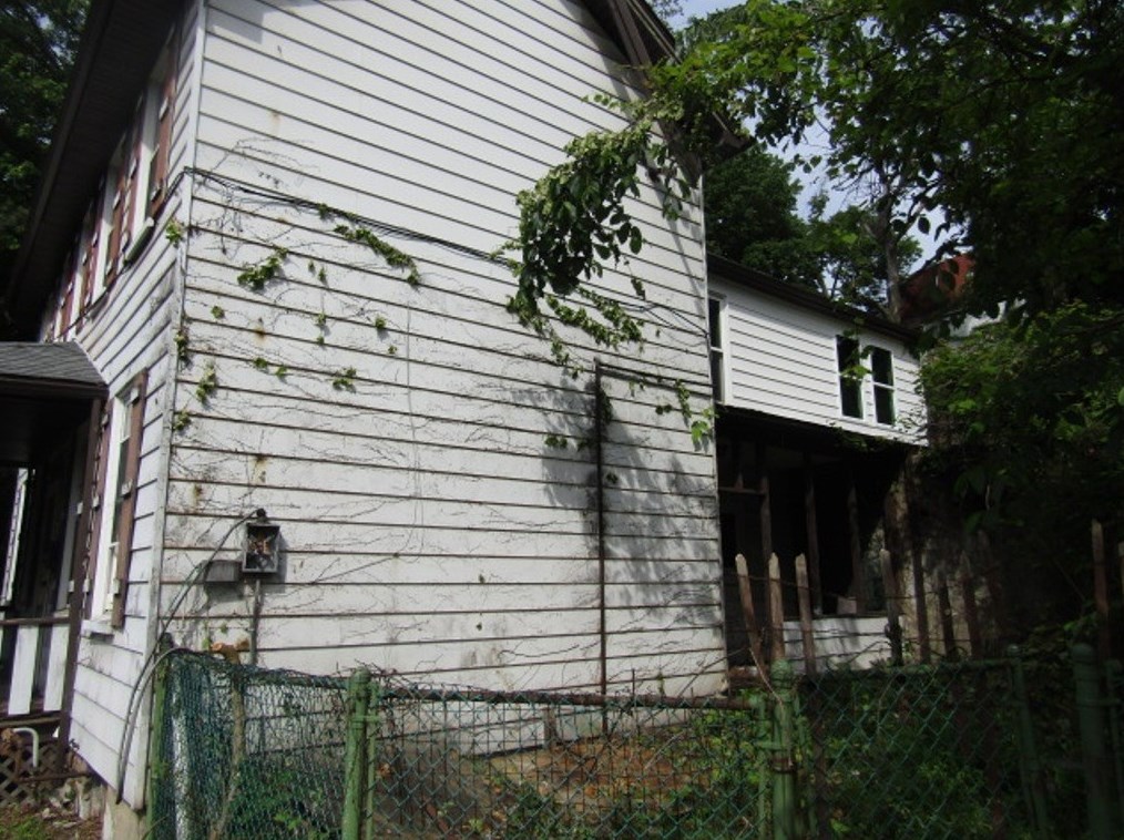 617 Hazelwood Ave, Pittsburgh, PA 15207-1232
