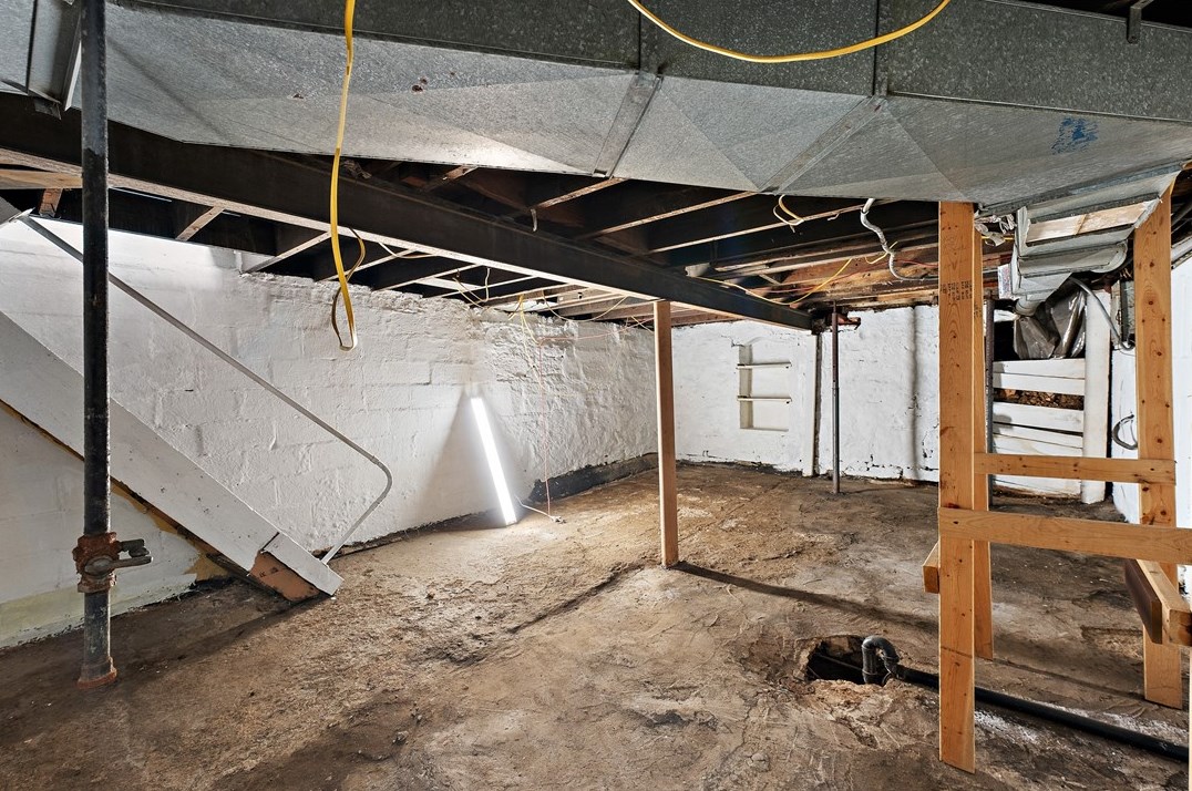 271 14th St, Ambridge PA 15003-4202 exterior