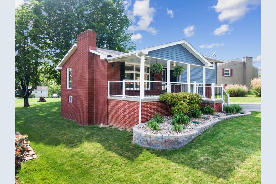 107 Stanton Dr, New Stanton, PA 15672 MLS 1654916 Coldwell Banker