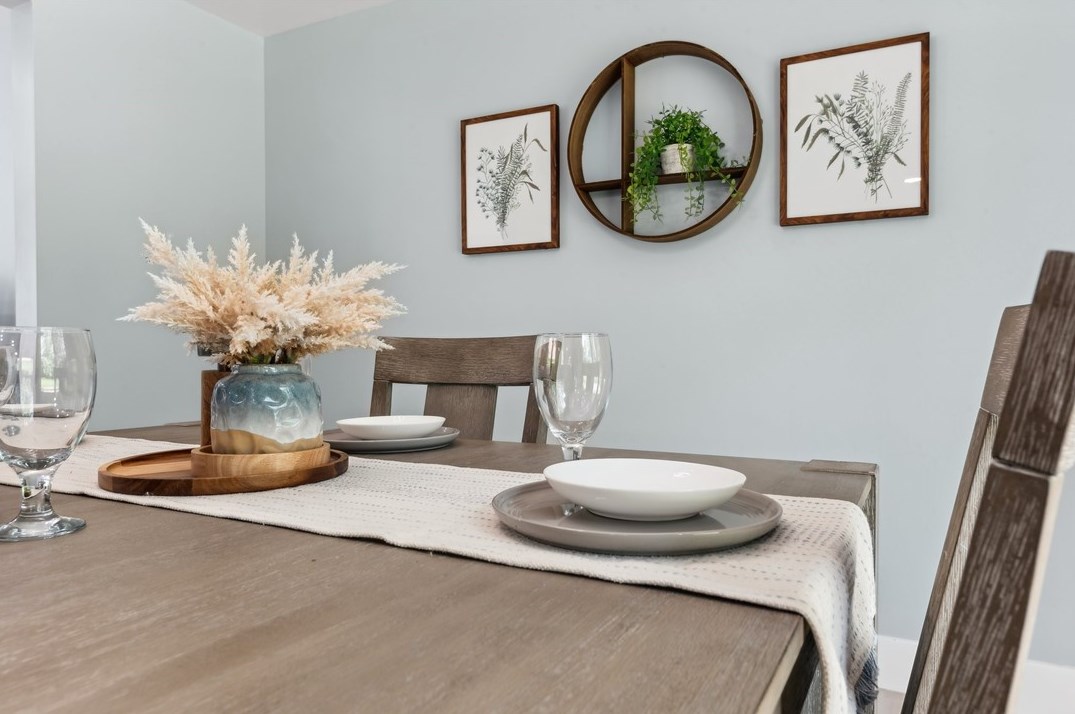 645 Carnival Dr, Pittsburgh PA 15239-2628 exterior