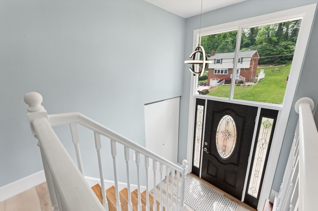 645 Carnival Dr, Pittsburgh PA 15239-2628 exterior