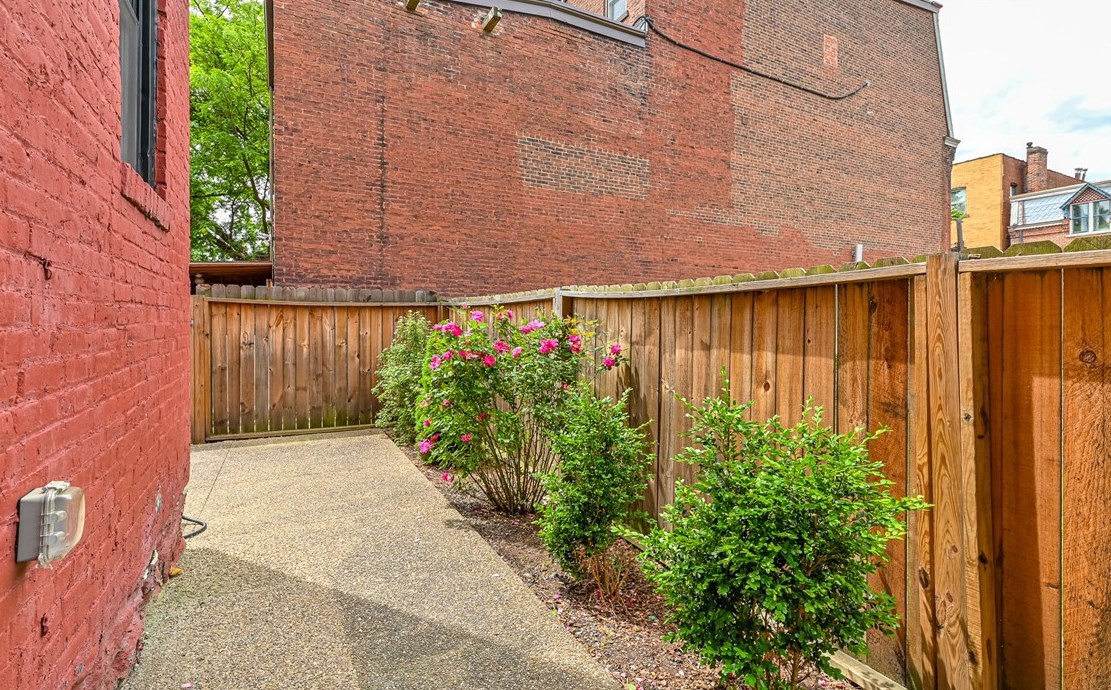 1119 Fulton St, Pittsburgh PA 15233-1954 exterior