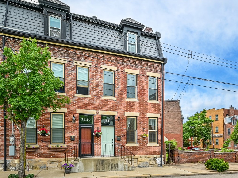 1119 Fulton St, Pittsburgh PA 15233-1954 exterior