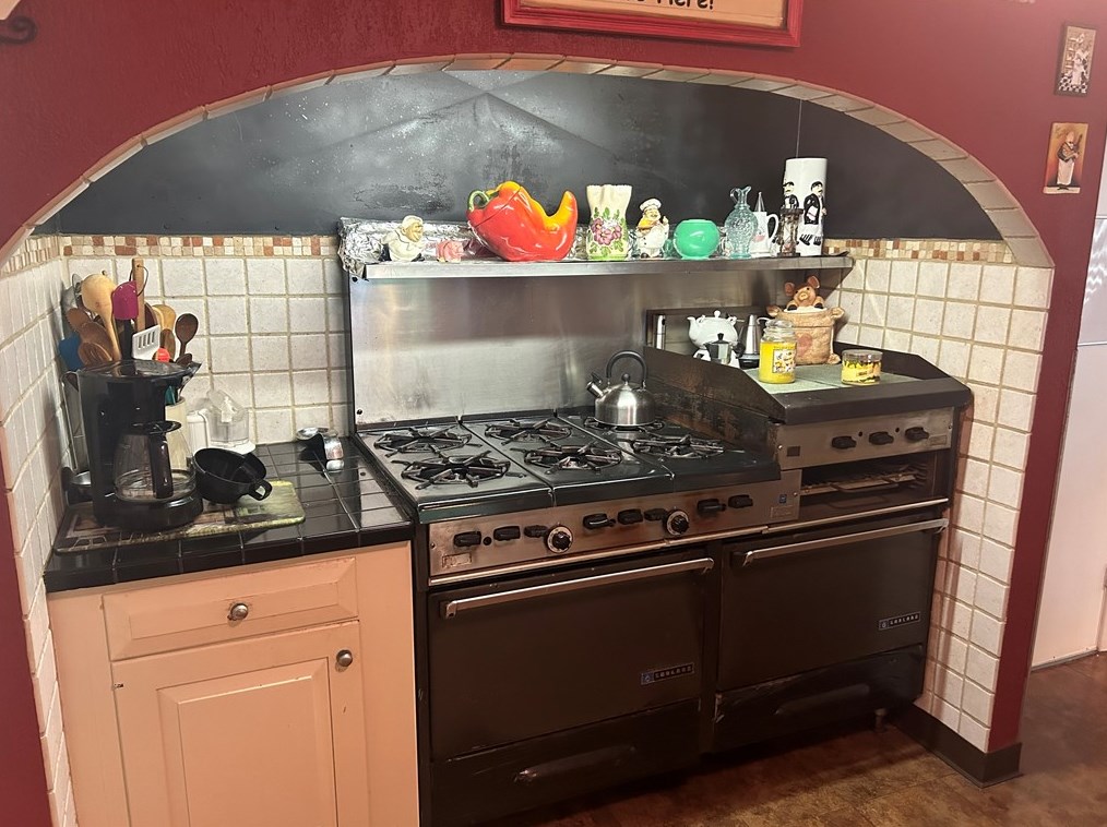 185 Kruest Dr, Freedom PA 15042-2735 exterior