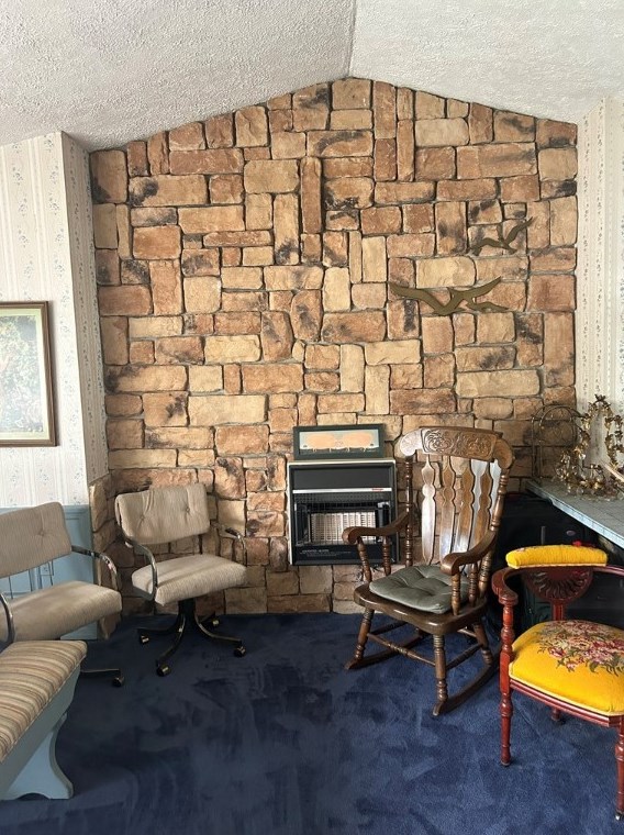 185 Kruest Dr, Freedom PA 15042-2735 exterior