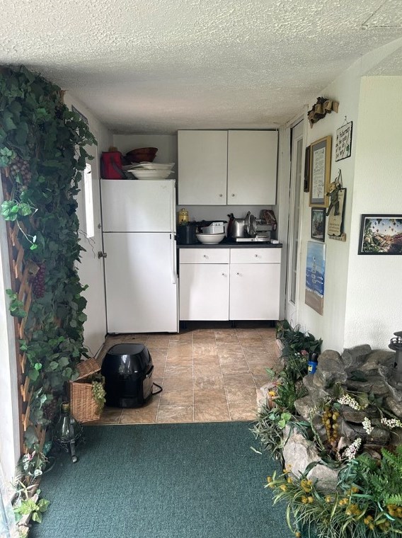 185 Kruest Dr, Freedom PA 15042-2735 exterior