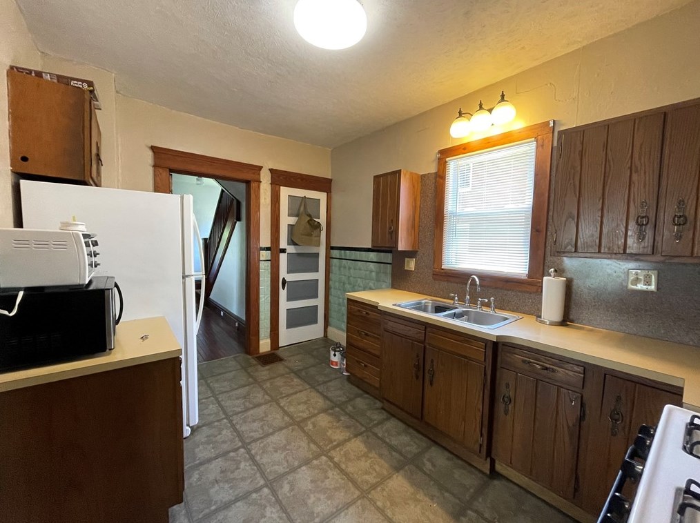 29 Alan Ave, Greenville PA  16125-2117 exterior