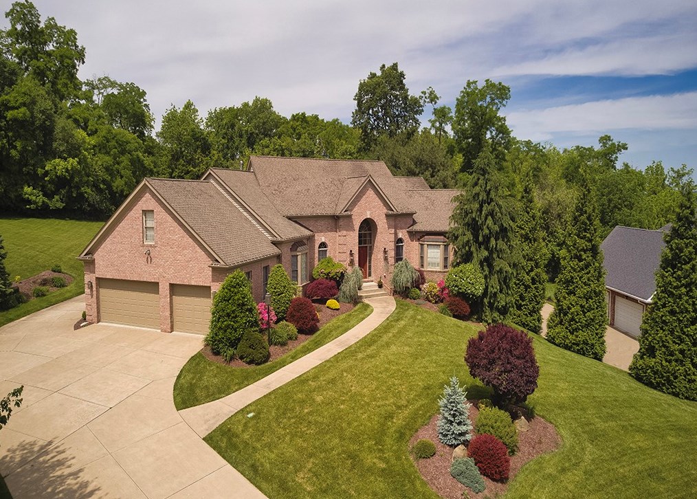 1714 Hunters Path Ln, Pittsburgh, PA 15241-3153