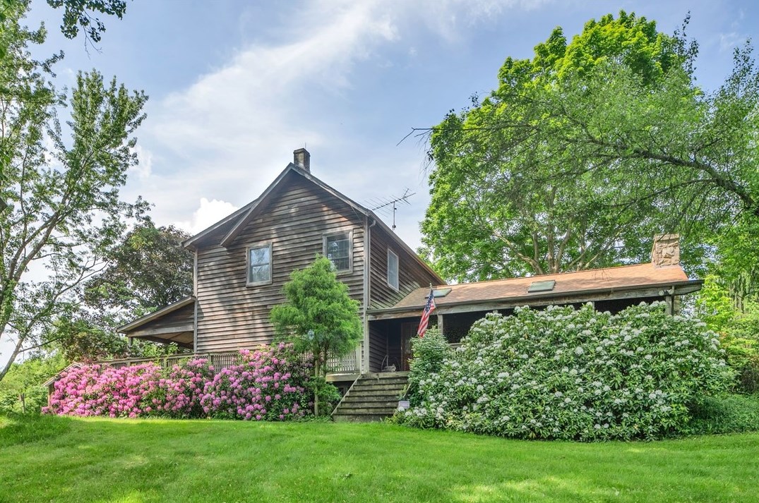 268 Ewing Dr, Cabot, PA 16023