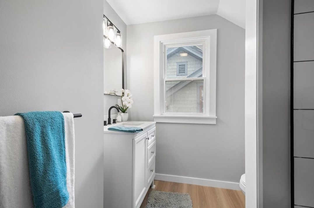 3939 Mcclure Ave, Pittsburgh PA 15212-1646 exterior